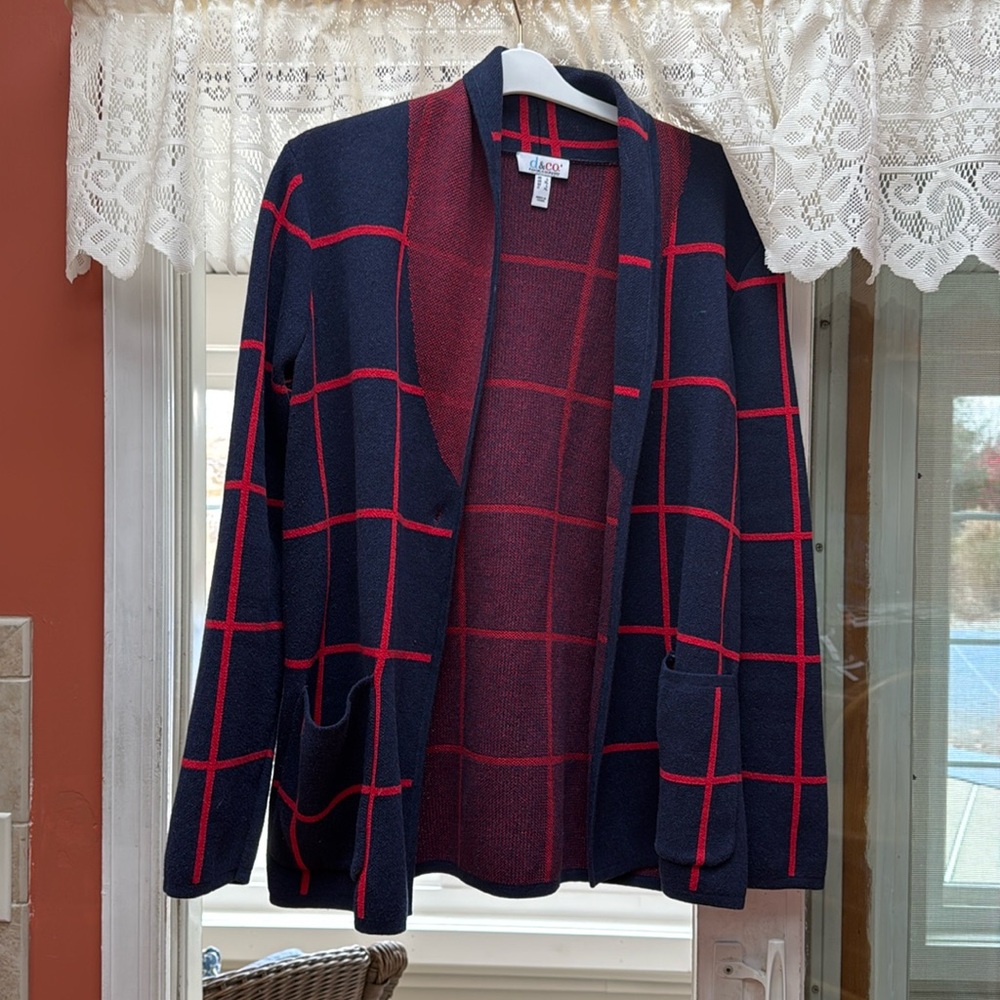 Cardigan blue and red